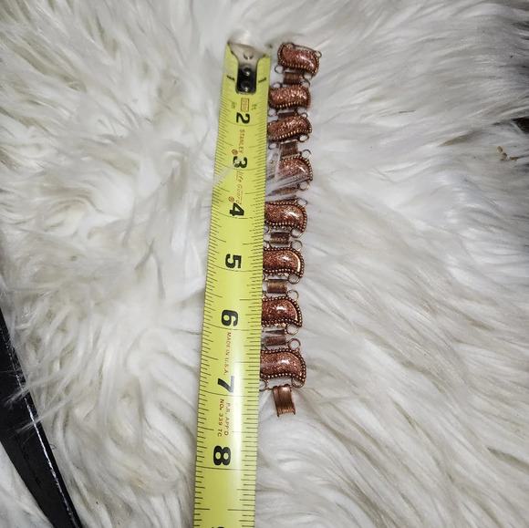 Vintage Lucite Confetti bracelet - Picture 5 of 8